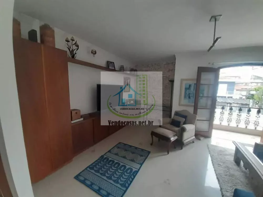 Casa à venda com 3 quartos, 260m² - Foto 18