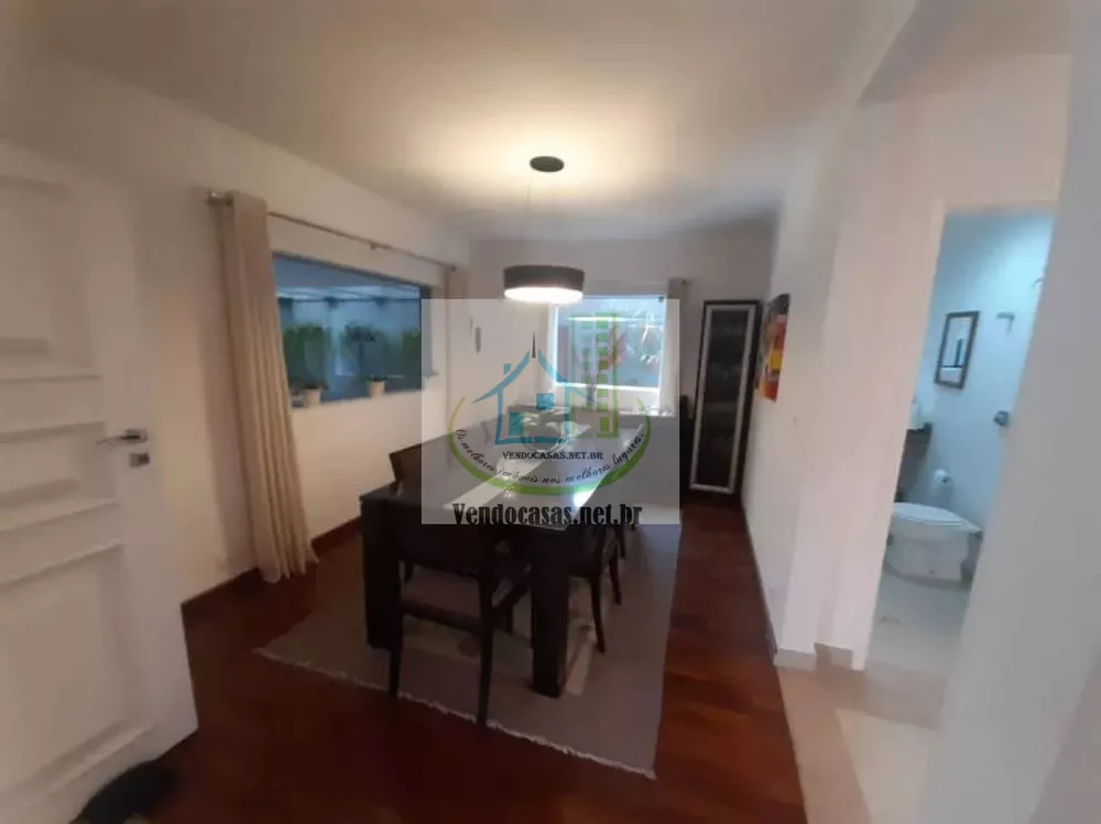 Casa à venda com 3 quartos, 260m² - Foto 7