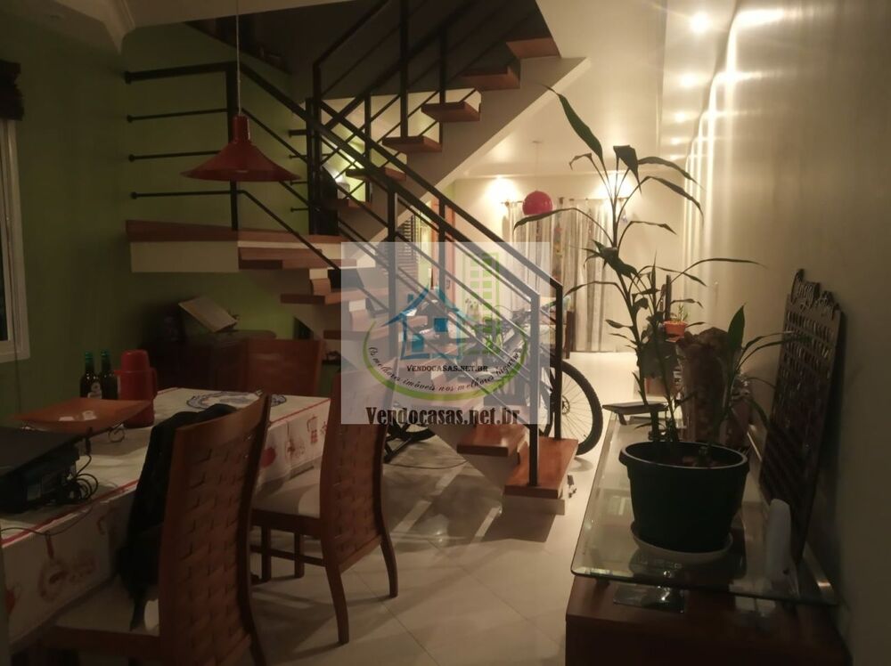 Casa, 3 quartos, 180 m² - Foto 2