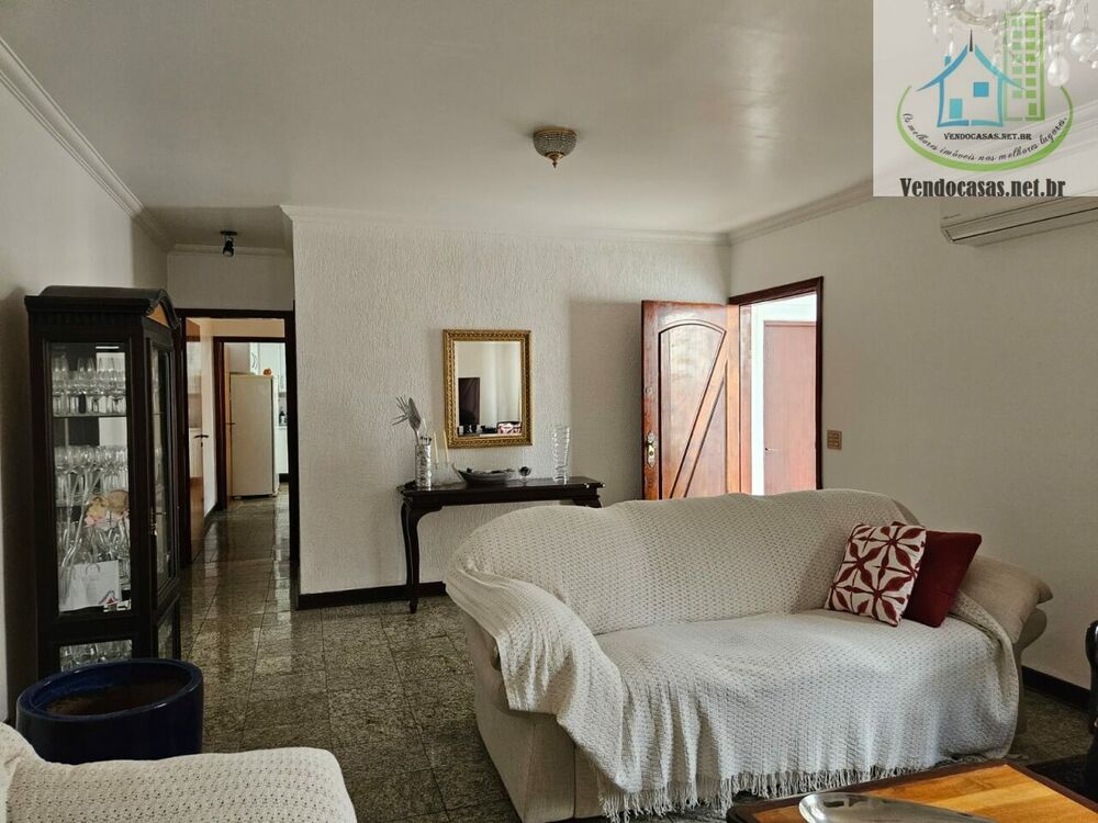 Casa, 4 quartos, 350 m² - Foto 1