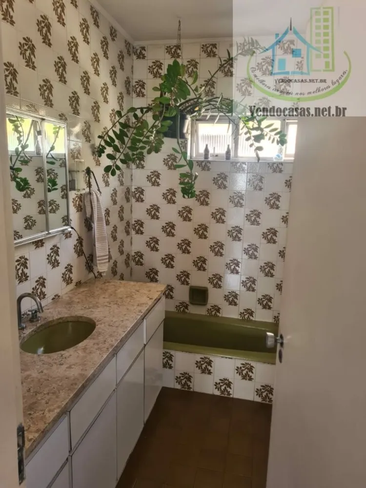 Casa, 4 quartos, 251 m² - Foto 4