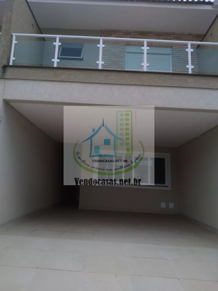 Casa à venda com 4 quartos, 170m² - Foto 2