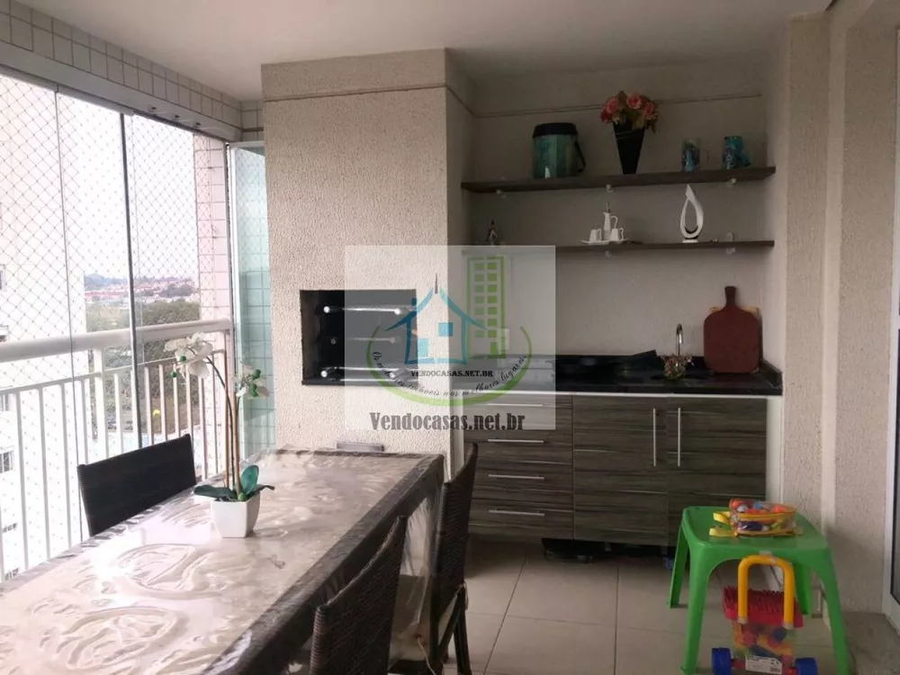 Apartamento à venda com 3 quartos, 136m² - Foto 13