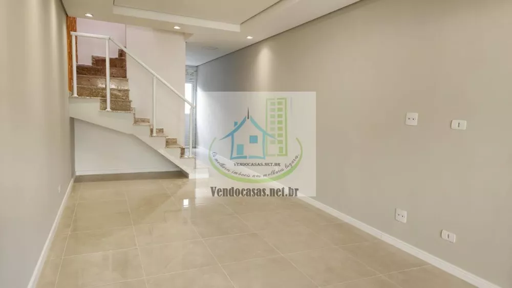 Casa à venda com 3 quartos, 108m² - Foto 3