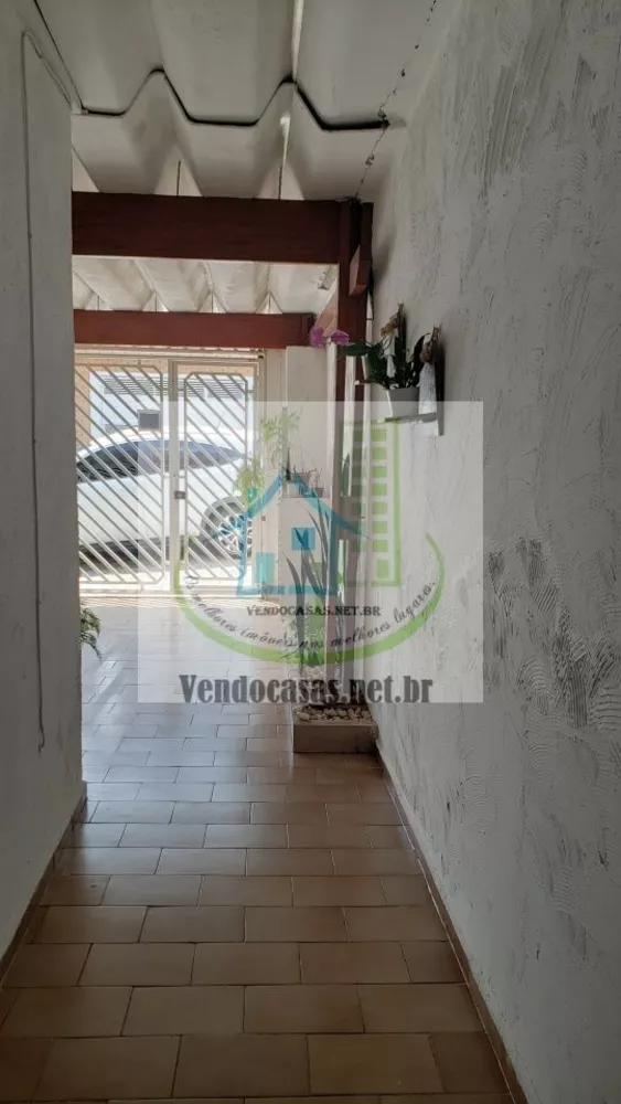 Casa à venda com 2 quartos, 112m² - Foto 2