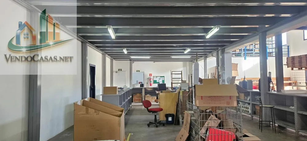 Prédio Inteiro, 1750 m² - Foto 1