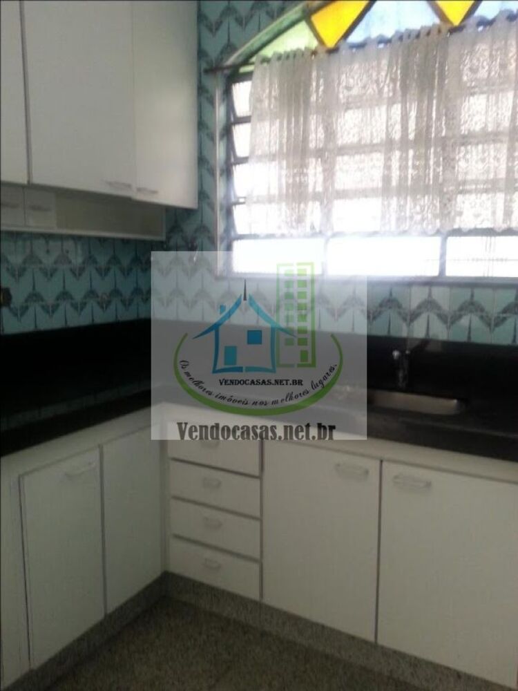 Casa, 3 quartos, 260 m² - Foto 1