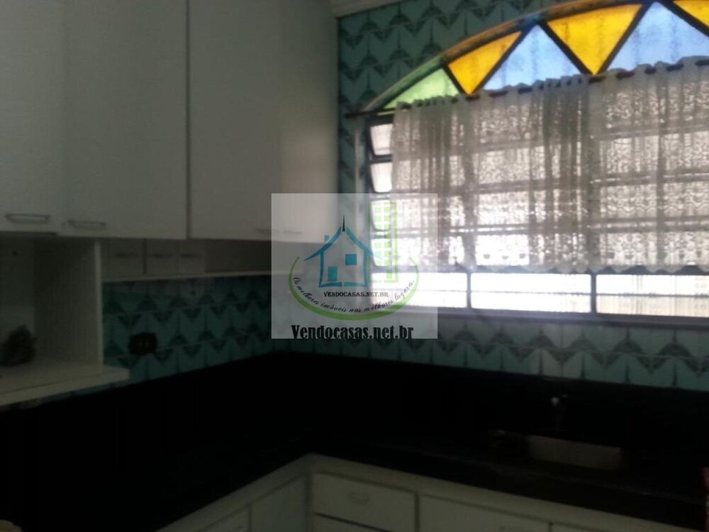 Casa, 3 quartos, 260 m² - Foto 4