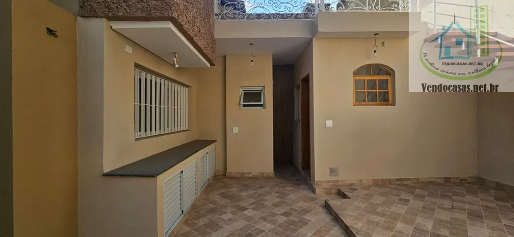 Casa, 3 quartos, 179 m² - Foto 2