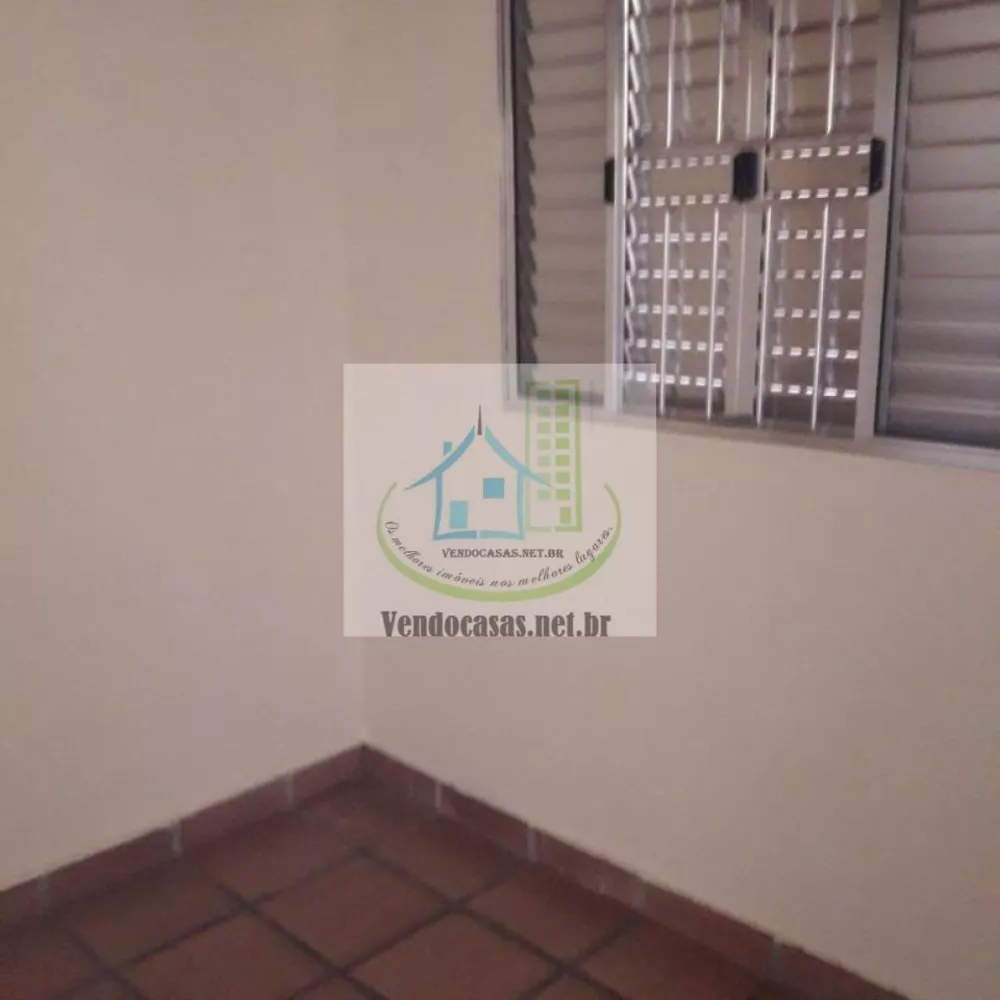 Casa à venda com 3 quartos, 150m² - Foto 3