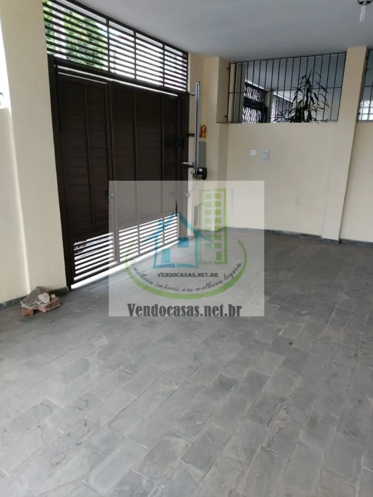 Casa, 2 quartos, 210 m² - Foto 1
