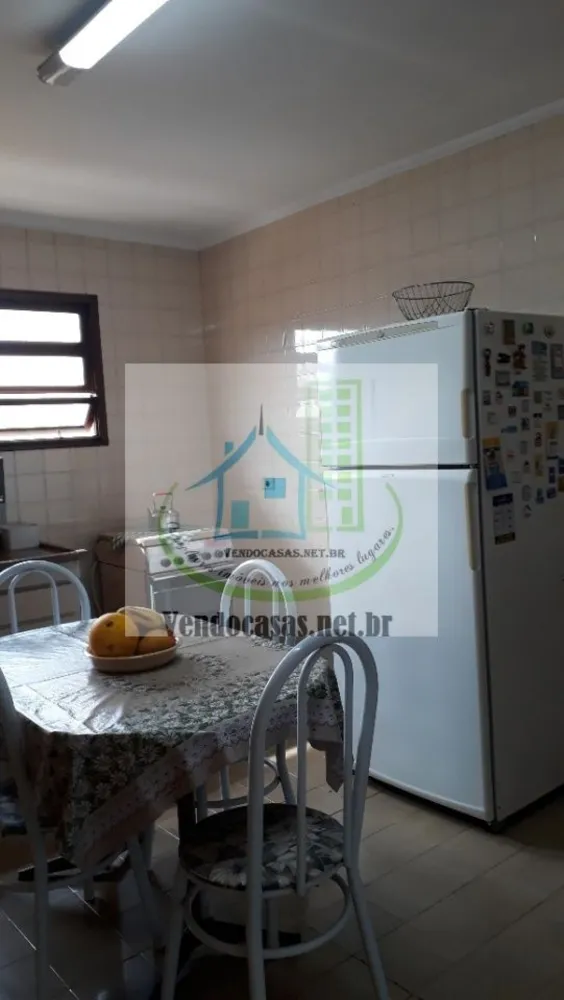 Casa, 3 quartos, 138 m² - Foto 2