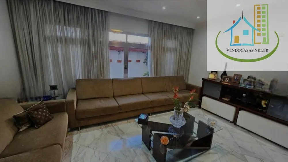 Casa, 3 quartos, 132 m² - Foto 1