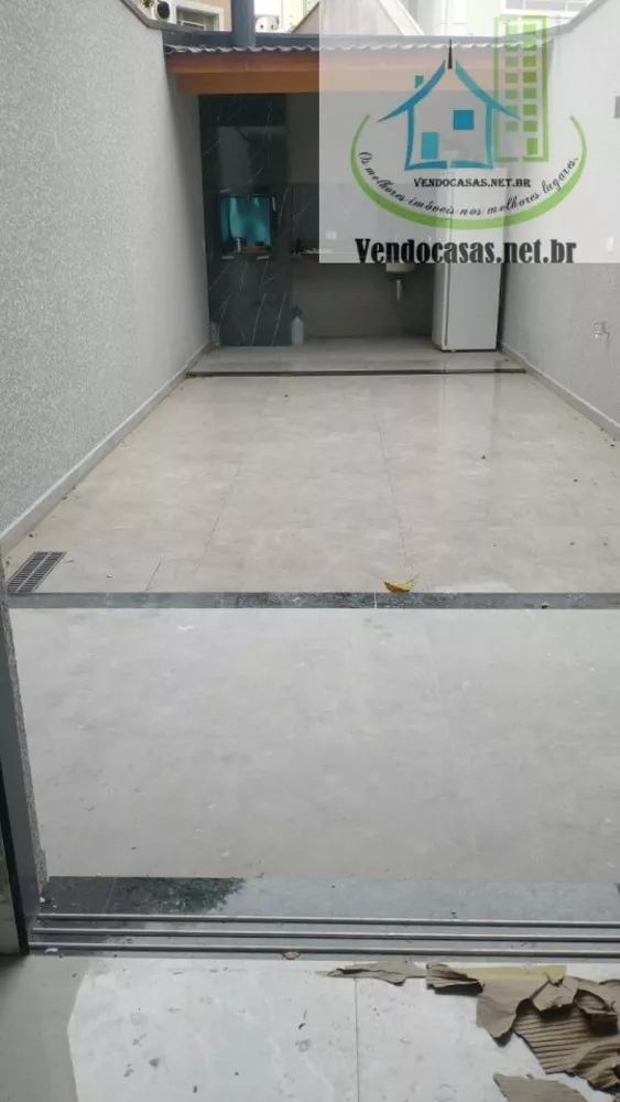 Casa à venda com 3 quartos, 98m² - Foto 5