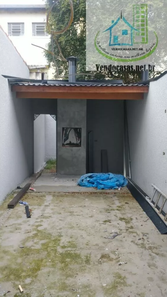 Casa à venda com 3 quartos, 98m² - Foto 2