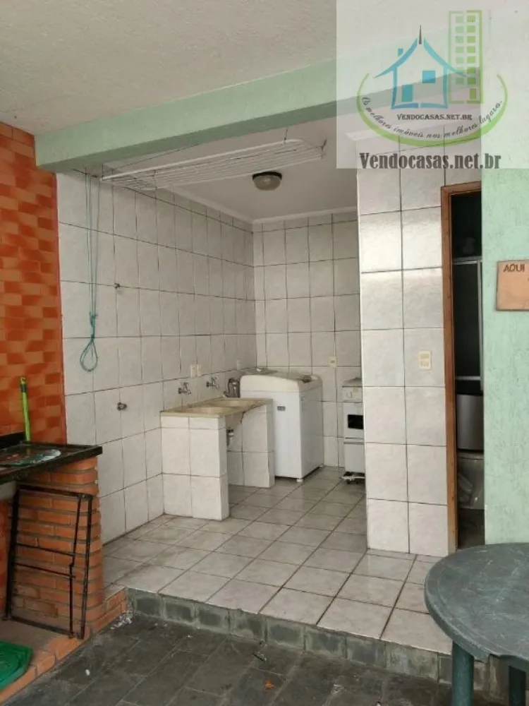 Casa, 3 quartos, 200 m² - Foto 4