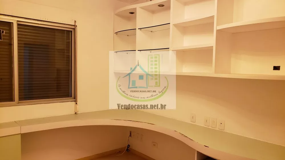 Apartamento à venda com 4 quartos, 137m² - Foto 4