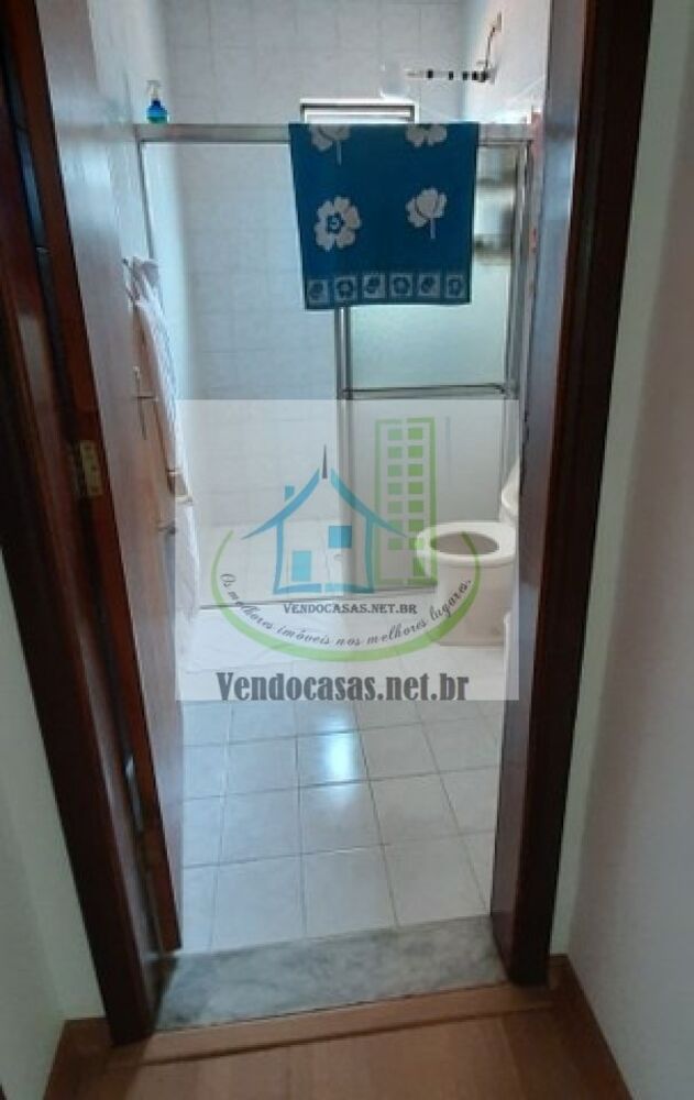 Casa, 3 quartos, 266 m² - Foto 1