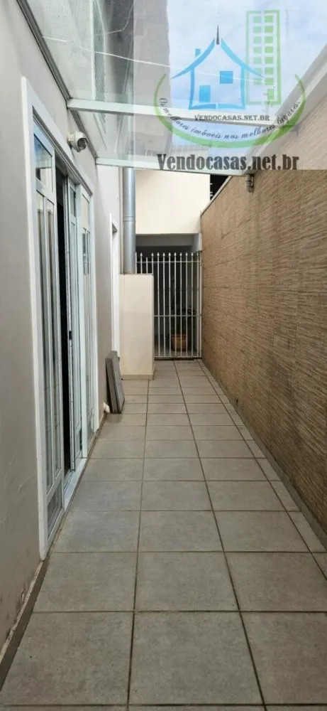 Casa, 4 quartos, 256 m² - Foto 3