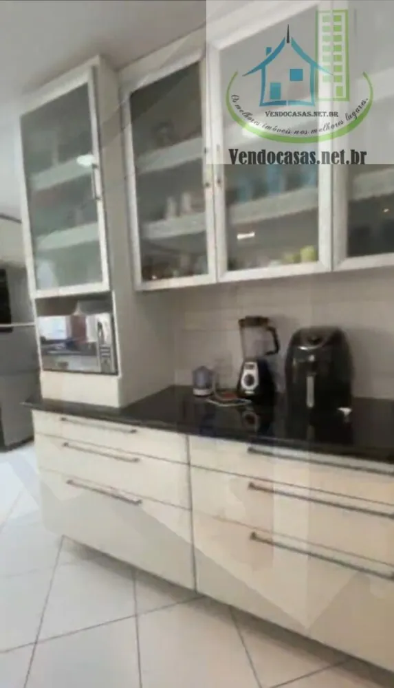 Casa, 4 quartos, 256 m² - Foto 12