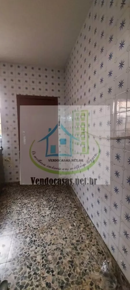 Casa à venda com 2 quartos, 121m² - Foto 3