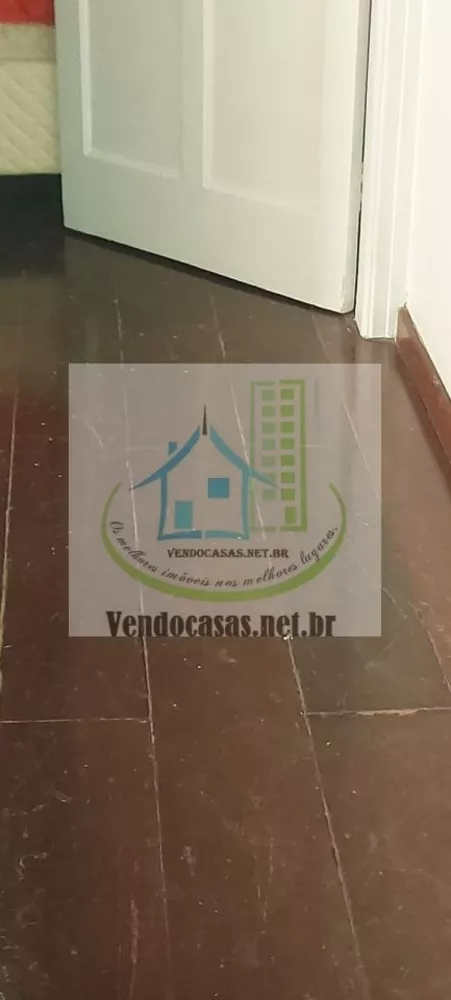 Casa à venda com 2 quartos, 121m² - Foto 10