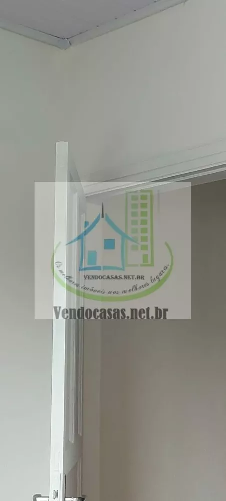 Casa à venda com 2 quartos, 121m² - Foto 12