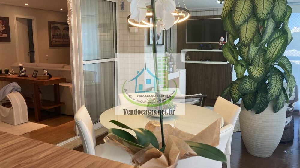 Apartamento, 3 quartos, 136 m² - Foto 2