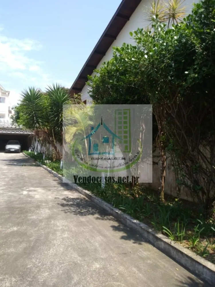 Casa, 4 quartos, 250 m² - Foto 1