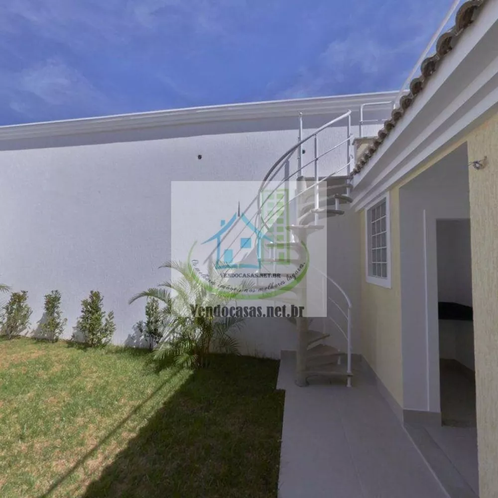 Casa à venda com 4 quartos, 300m² - Foto 3