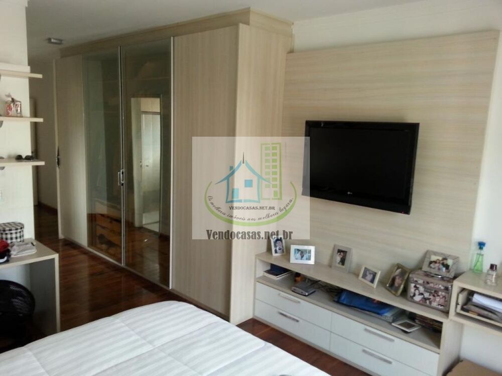 Casa, 4 quartos, 250 m² - Foto 1