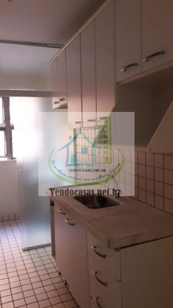 Apartamento para alugar com 3 quartos, 64m² - Foto 3