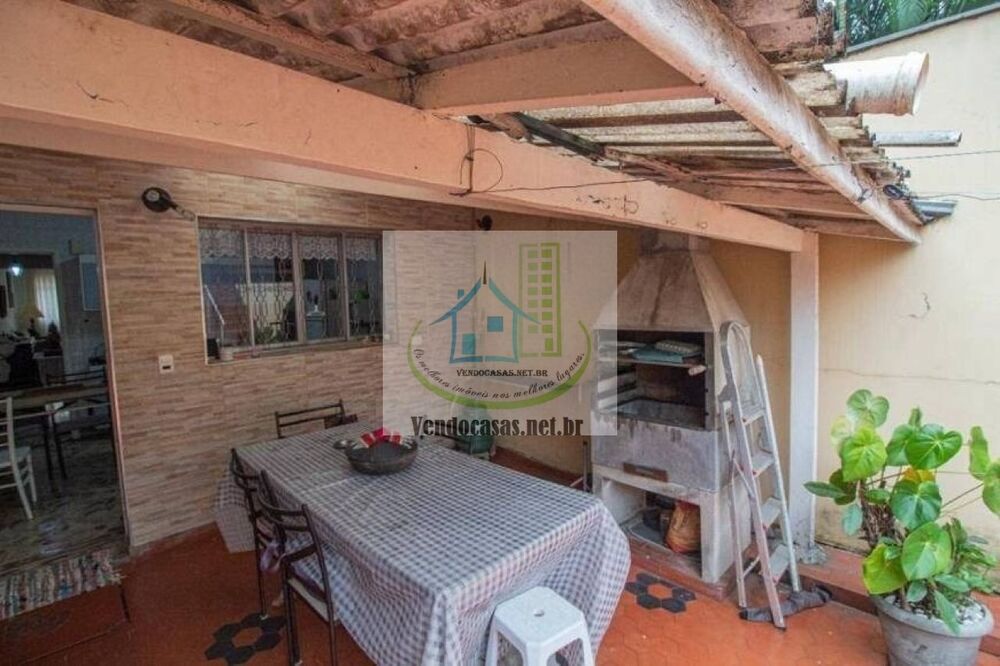 Casa, 3 quartos, 160 m² - Foto 1
