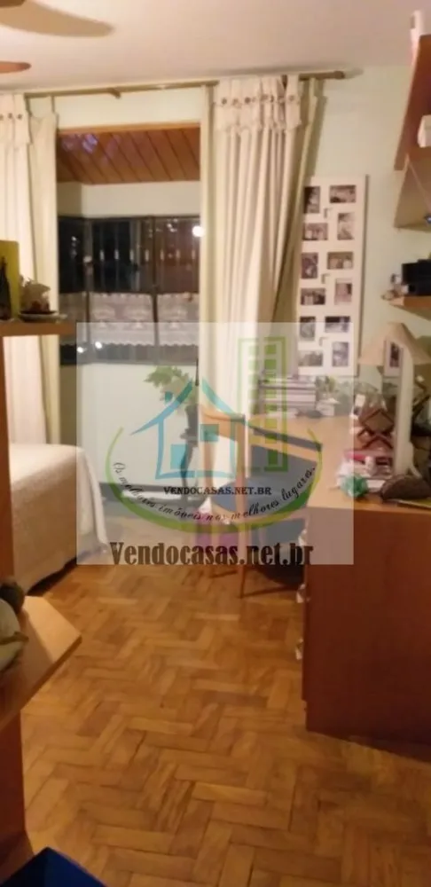 Casa, 4 quartos, 210 m² - Foto 2