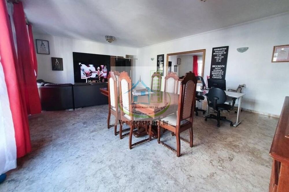 Apartamento à venda com 3 quartos, 197m² - Foto 3