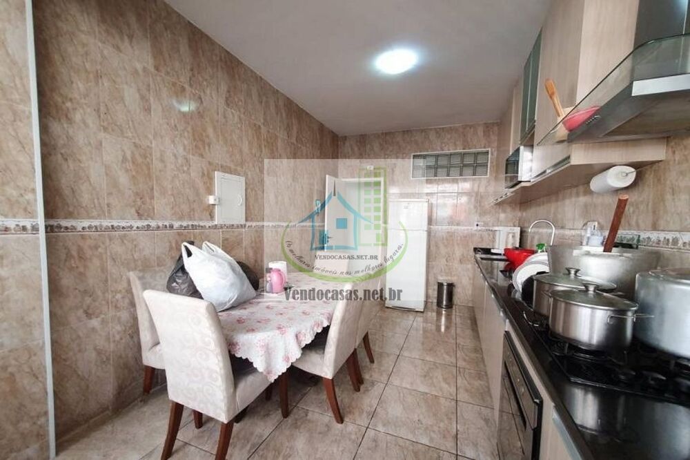 Apartamento à venda com 3 quartos, 197m² - Foto 24