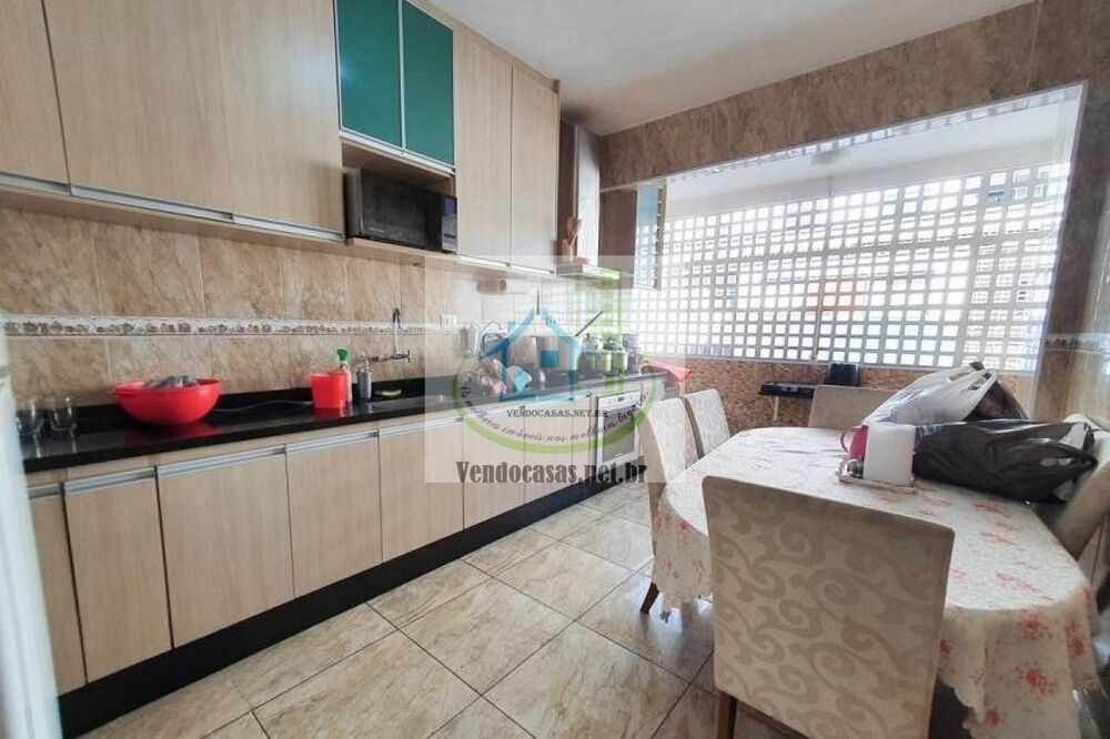 Apartamento à venda com 3 quartos, 197m² - Foto 22