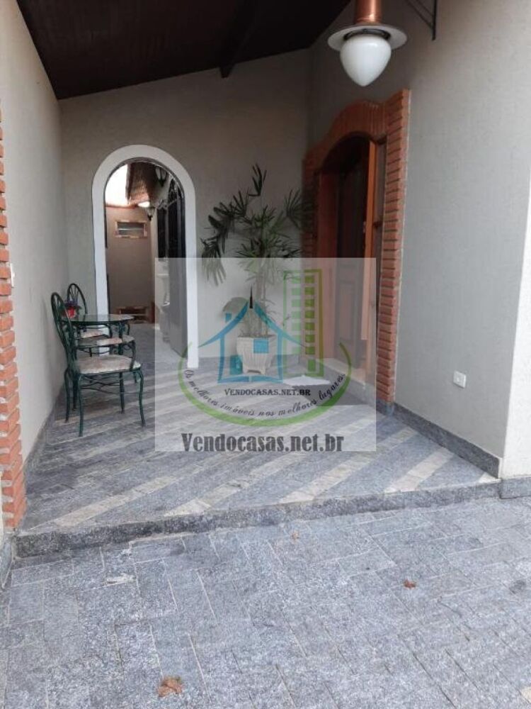 Casa, 3 quartos, 250 m² - Foto 2