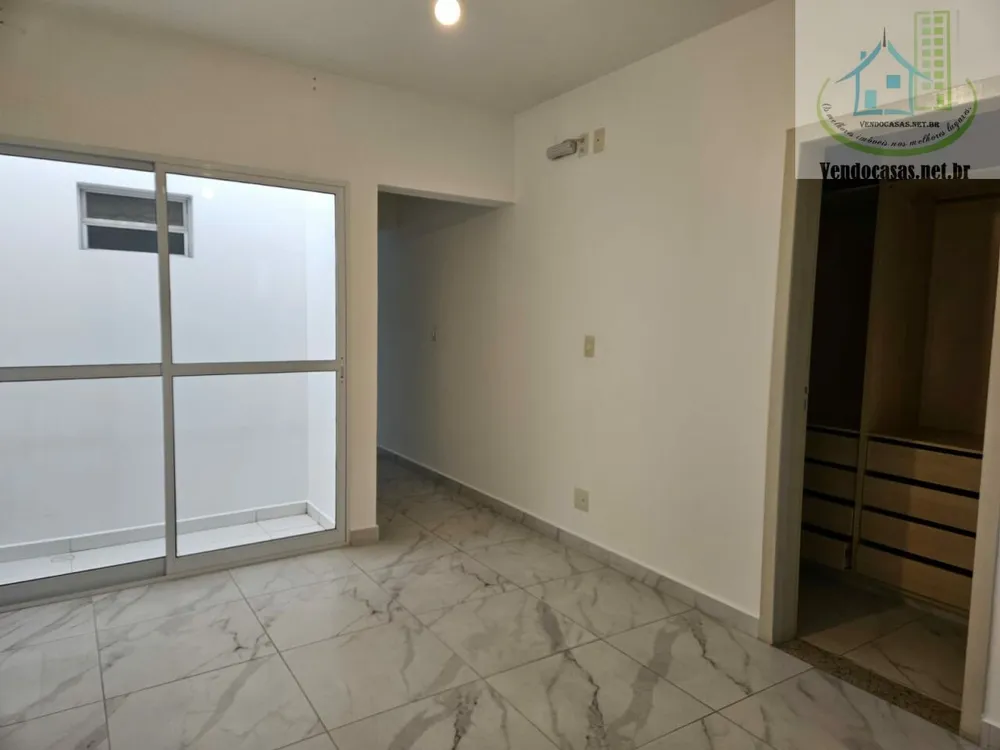 Casa, 4 quartos, 250 m² - Foto 8