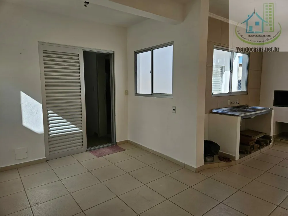 Casa, 4 quartos, 250 m² - Foto 4