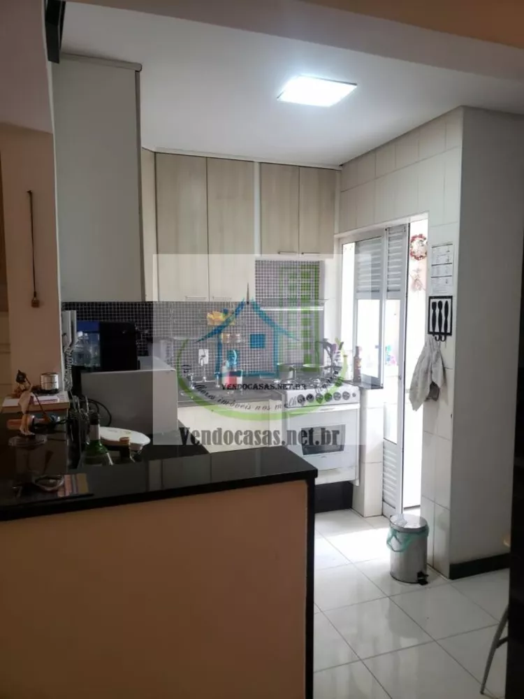 Casa de Condomínio à venda com 3 quartos, 102m² - Foto 9