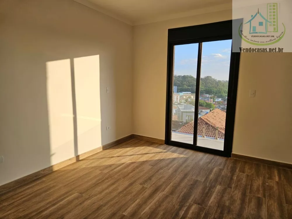 Casa à venda com 3 quartos, 99m² - Foto 17