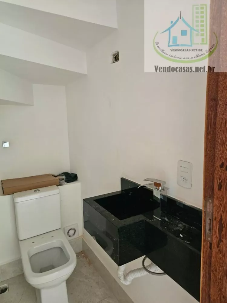 Casa à venda com 3 quartos, 99m² - Foto 13