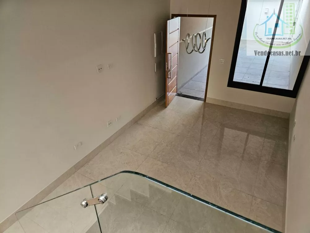 Casa à venda com 3 quartos, 99m² - Foto 14