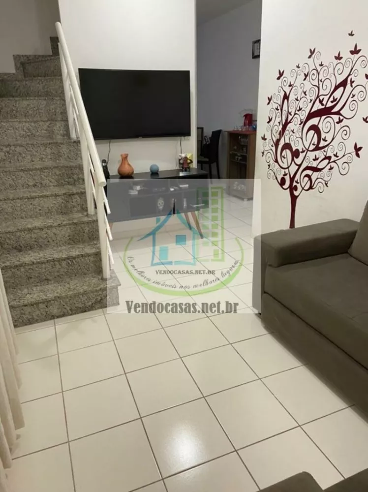 Casa de Condomínio à venda com 3 quartos, 74m² - Foto 2