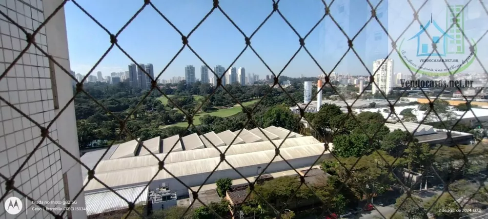 Apartamento para alugar com 3 quartos, 136m² - Foto 18