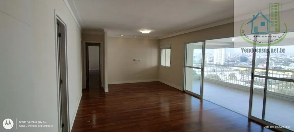 Apartamento para alugar com 3 quartos, 136m² - Foto 3