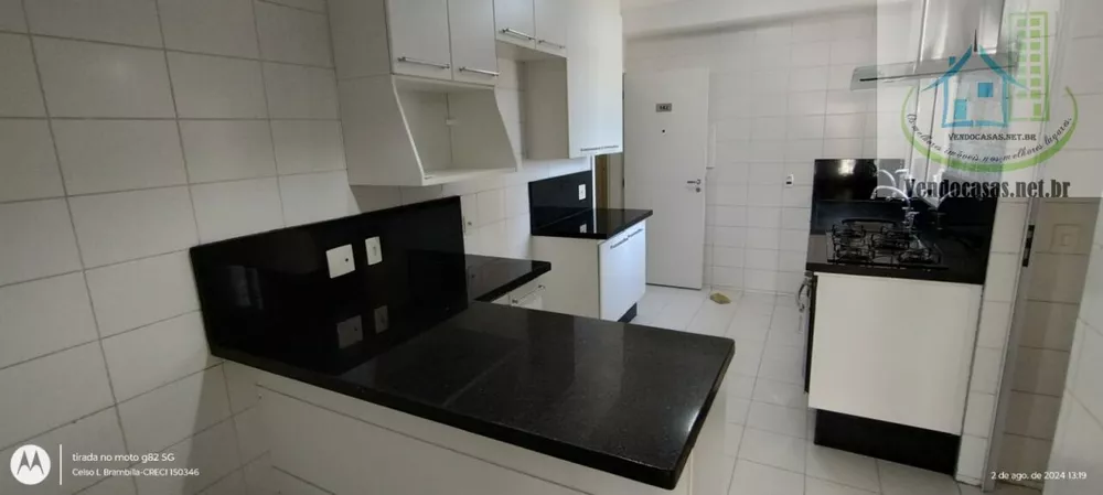 Apartamento para alugar com 3 quartos, 136m² - Foto 13