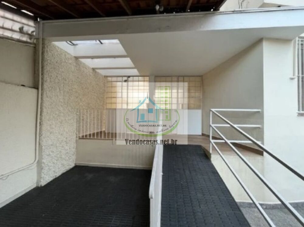 Casa, 5 quartos, 160 m² - Foto 1