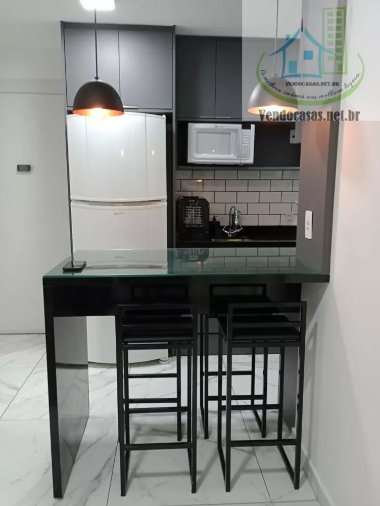 Apartamento à venda com 2 quartos, 36m² - Foto 2